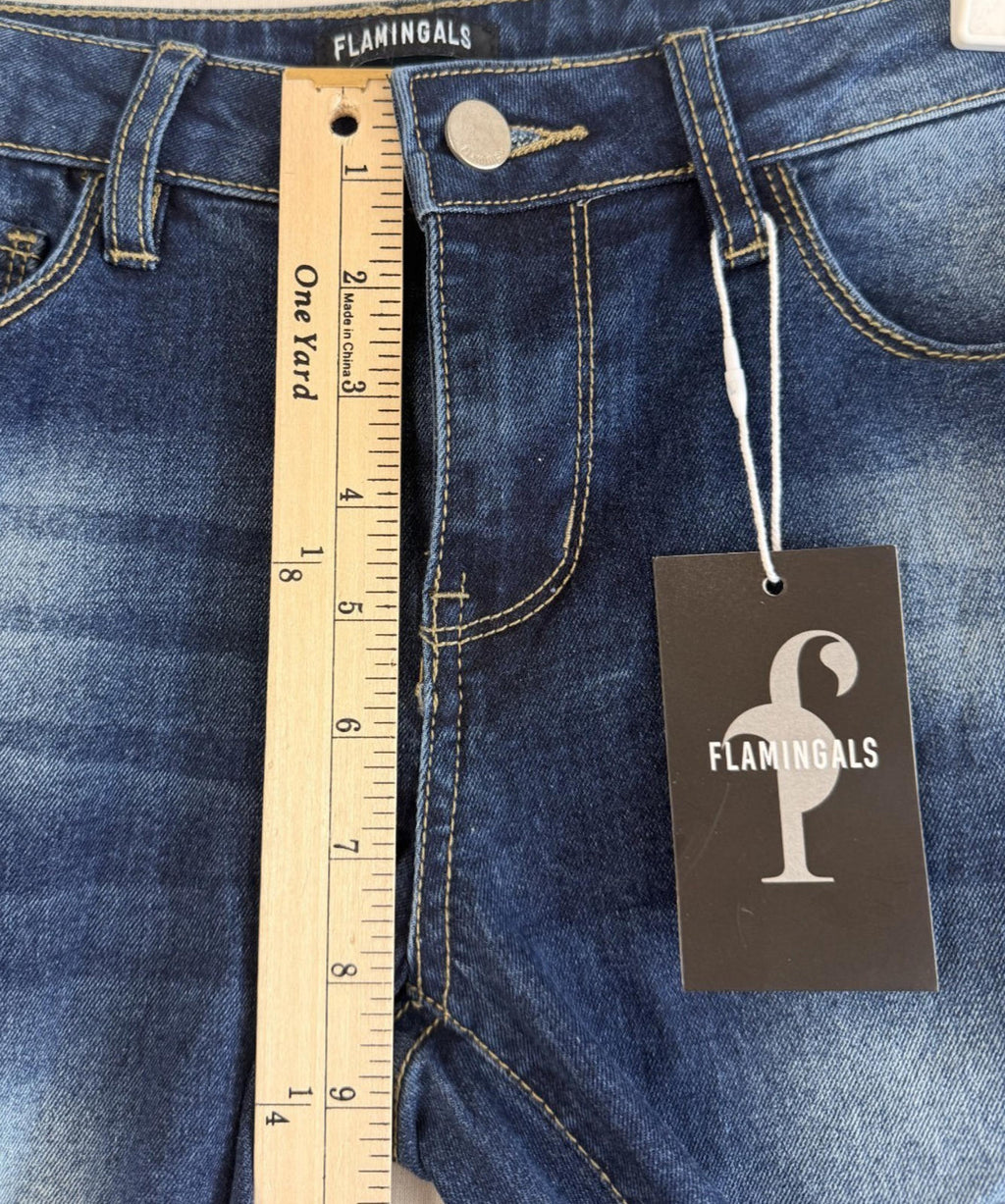 ☆ Flamingo Women's Low-Rise Bootcut Denim Jeans Size Small Blue Raw Hem