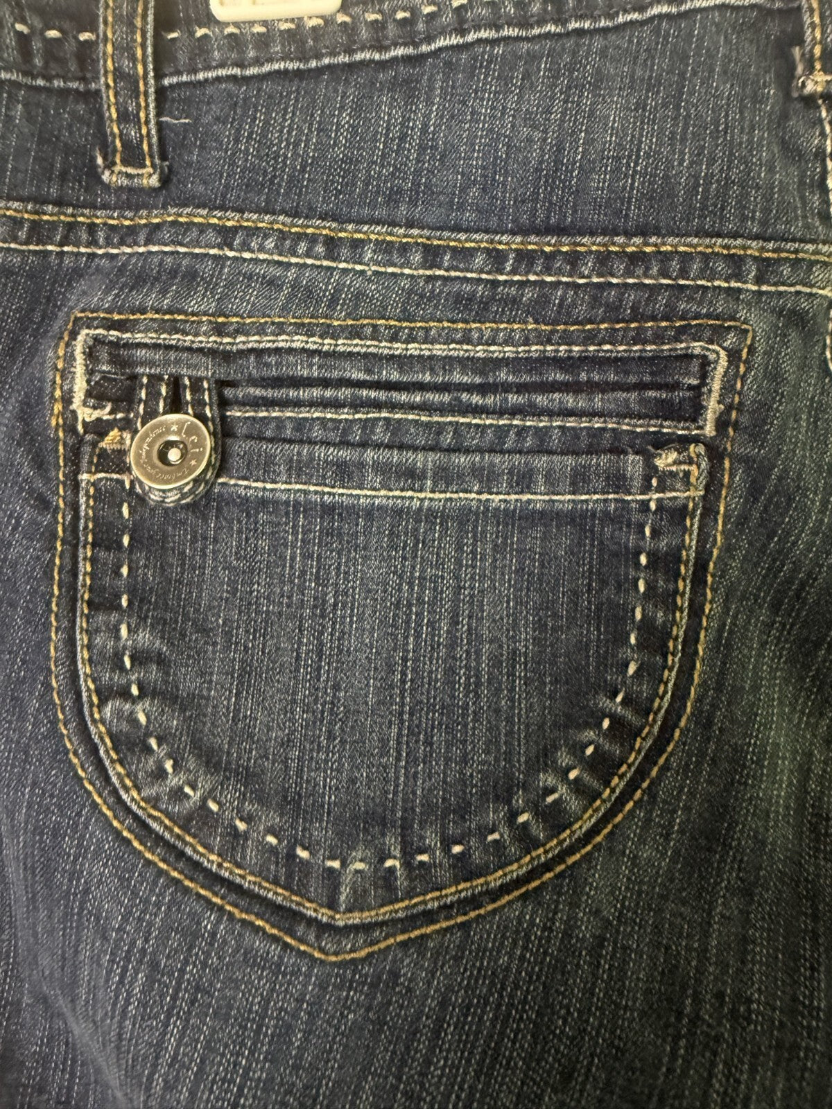 LEI Women Y2K Sophia Hiphugger Flare Jeans Size 15 Medium Wash Stretch