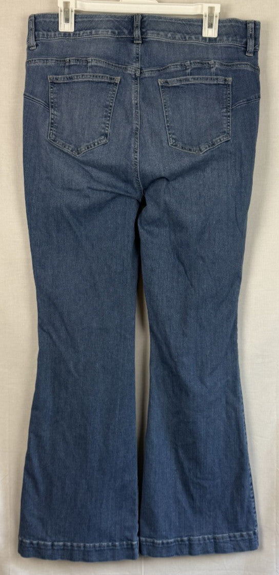 Torrid Bombshell Flare Premium Stretch Womens 14R Jeans Blue Med Wash High Rise