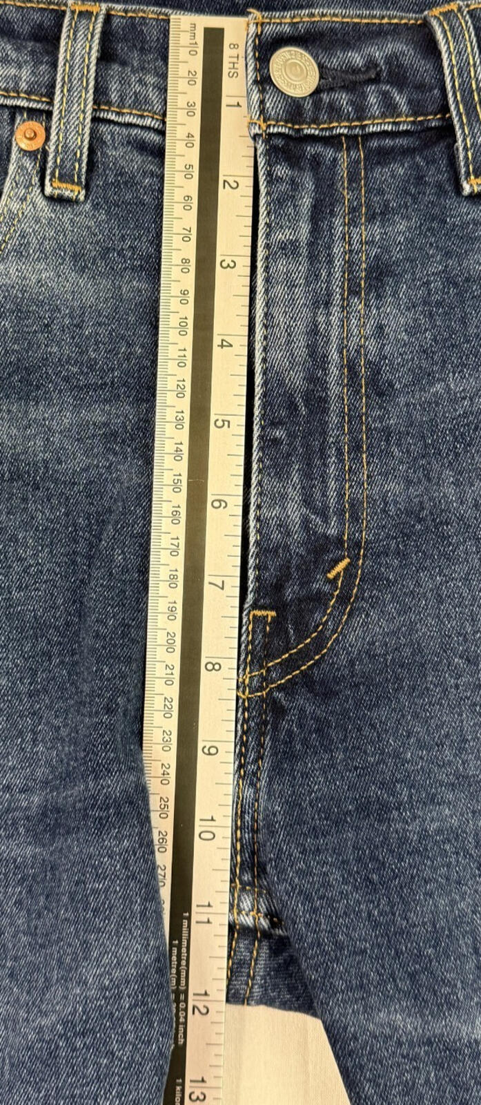 Levis 502 Jeans Mens 34x29 Blue Tapered Leg Medium Wash Mid Rise EUC