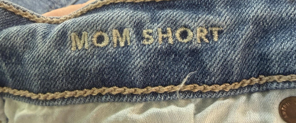 American Eagle Mom Shorts Womens Size 10 Roll Cuff - Demin - Stretch