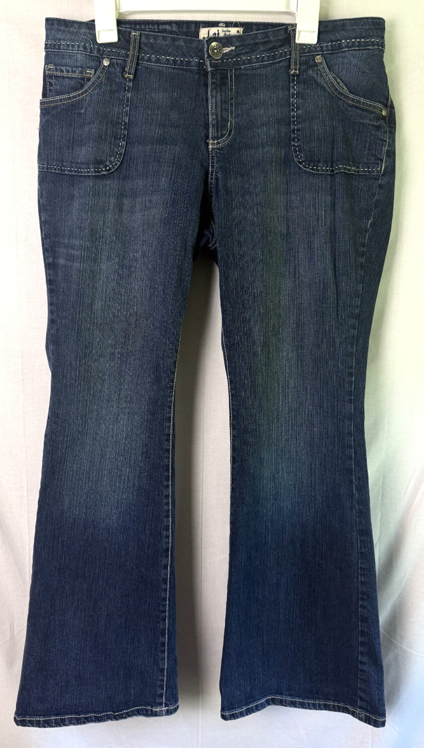 LEI Women Y2K Sophia Hiphugger Flare Jeans Size 15 Medium Wash Stretch
