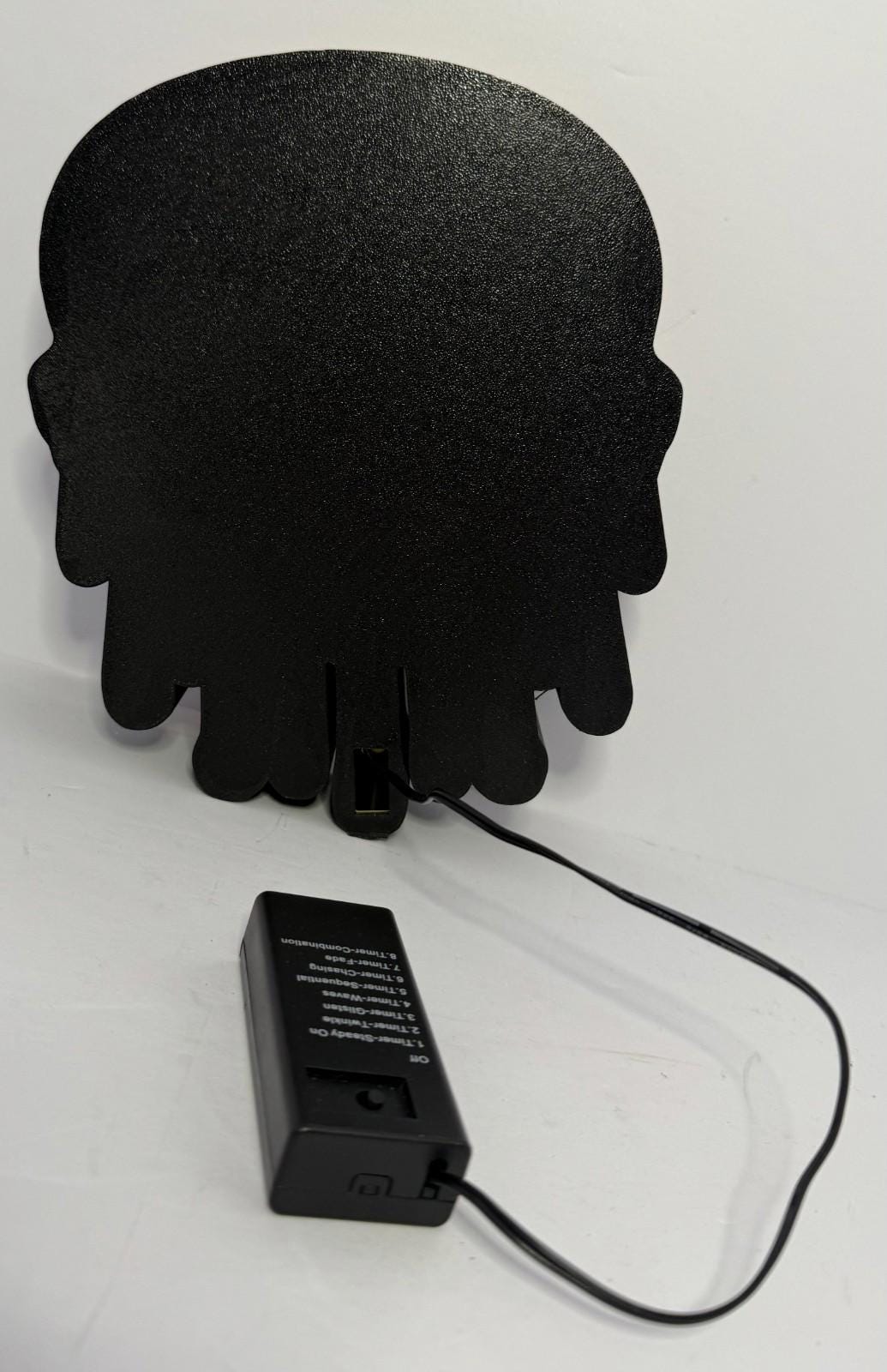 Melting Skull Light Box - 8 1/2 Inch - Multiple Modes - Halloween Horror Scary