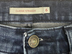 Signature Levi Strauss Womens Jeans size 6 Mid Rise Classic Straight Blue