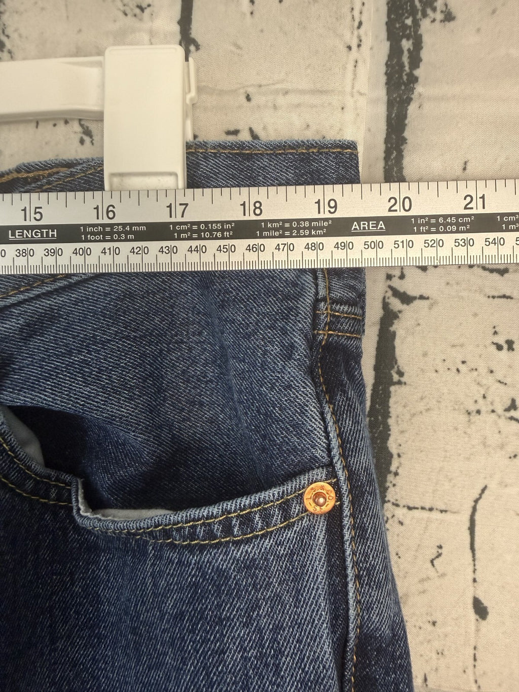 Levis 550 Relaxed Fit Mens Jeans 38x34 Dark Wash Blue Denim Sameday Shipping