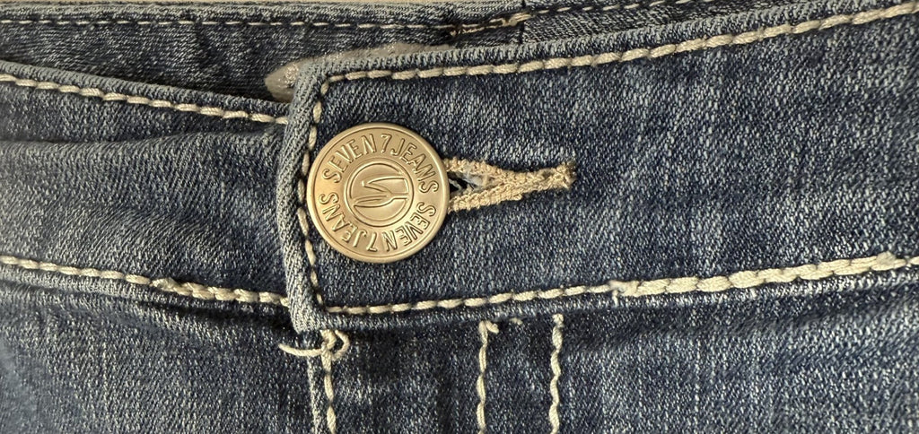 Seven7 Womens Denim Jeans Size 20 Short Bootcut Dark Light Distressed