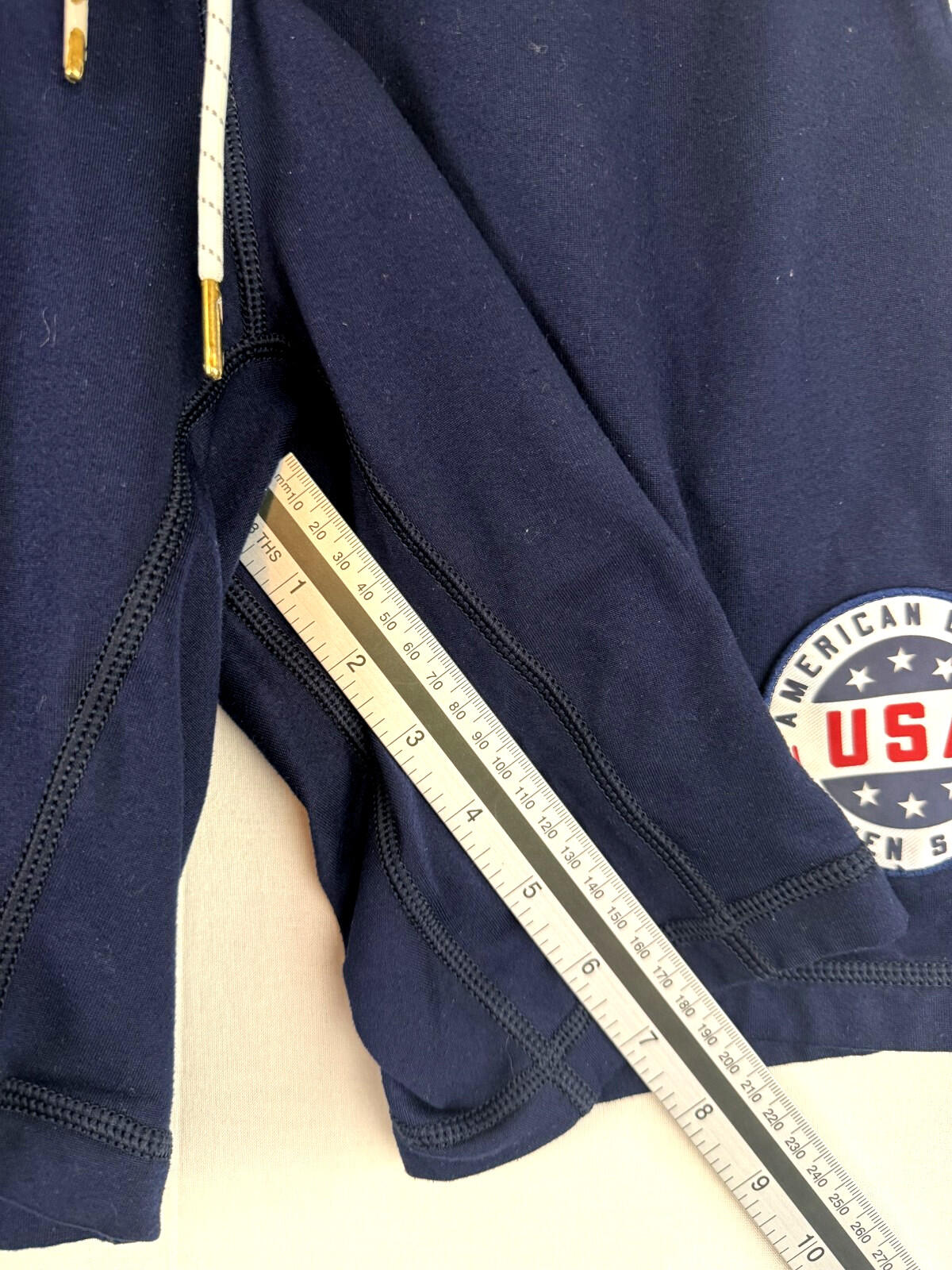 American Eagle Mens Basketball Shorts USA Sz Large Zipper Pockets Drawstring