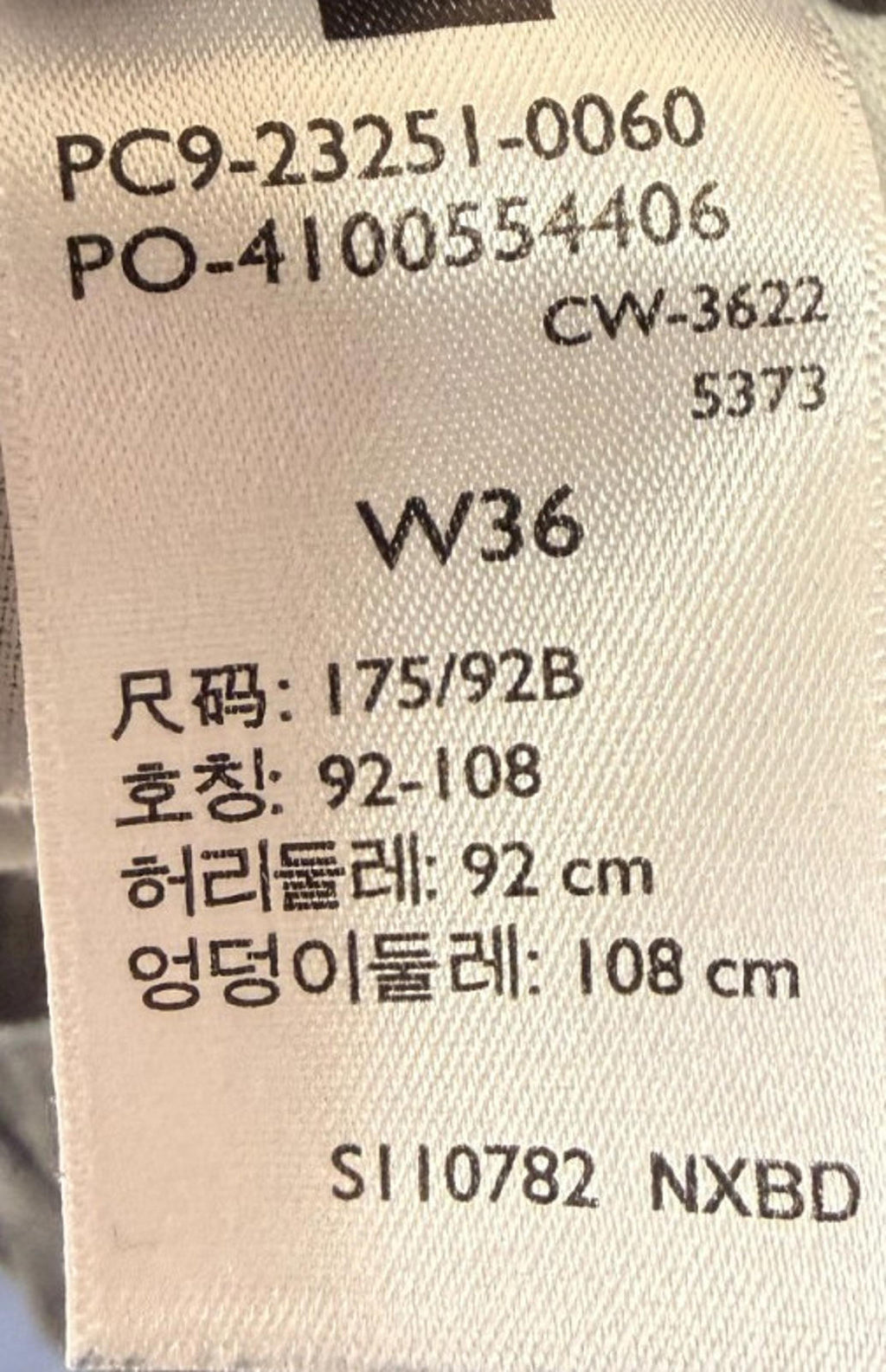 Levi's Strauss Men's Cargo Gray Shorts Size 38 Inseam 9" Excellent Condition