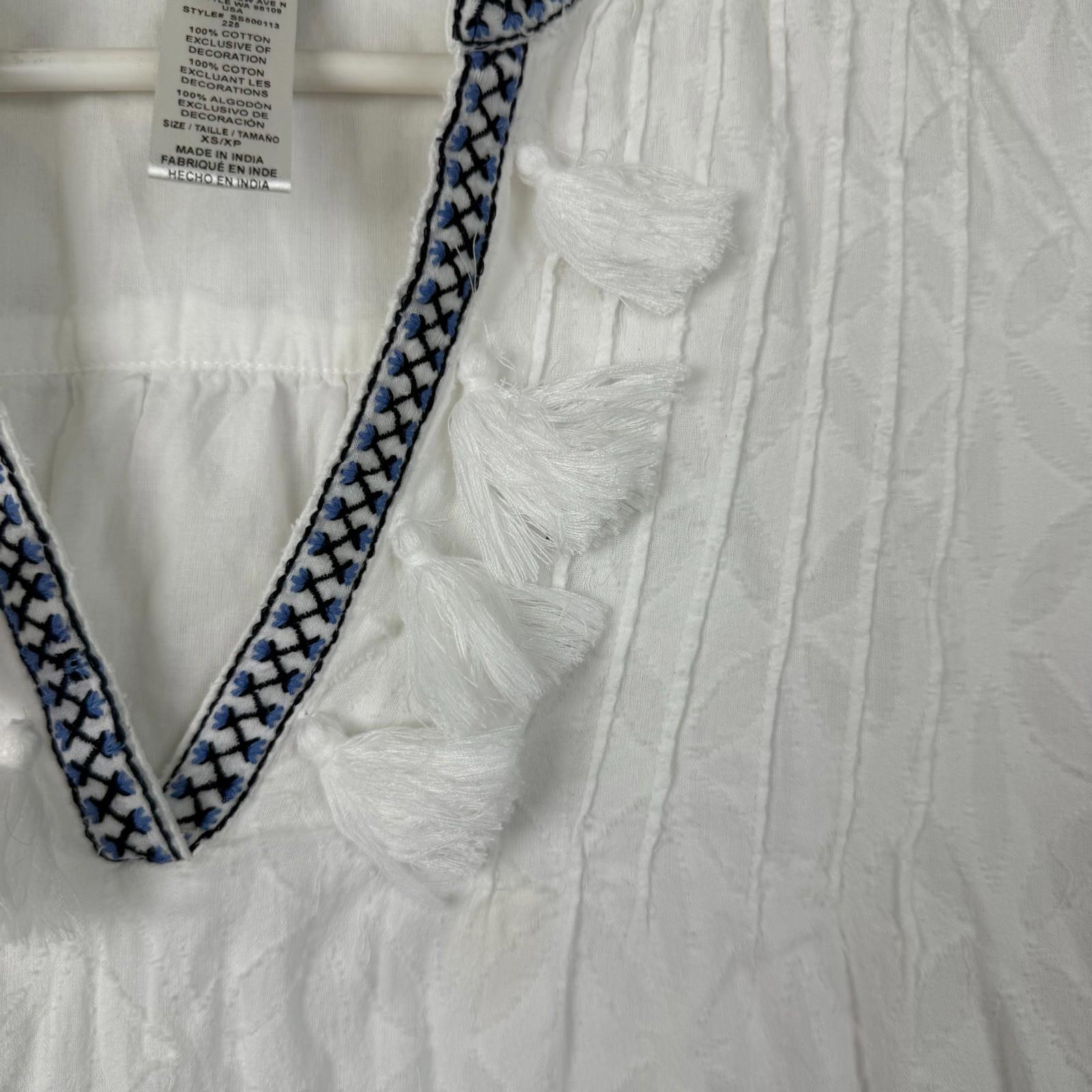 Tommy Bahama Womens Shirt Size XS 100% Cotton Flowy White Embroidered