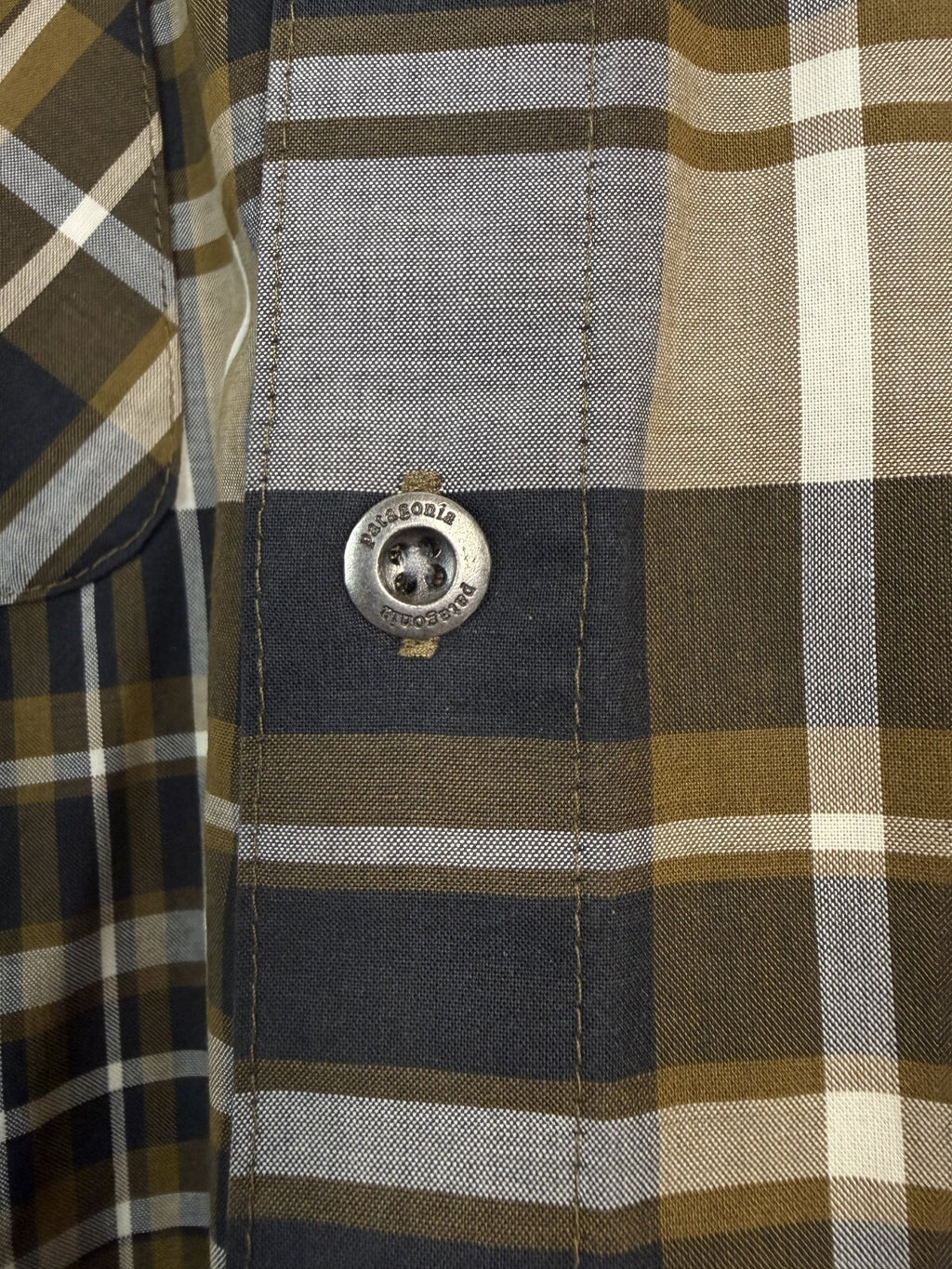 Patagonia Mens Large Organic Cotton Plaid Short Sleeve Button Down Shirt Brown