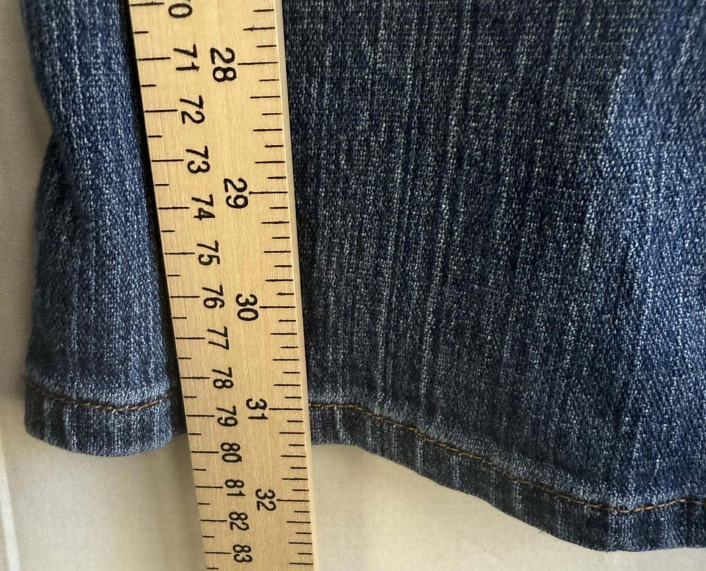 DKNY Jeans Womens Sz 10R Greenwich Bootcut Medium Wash Blue