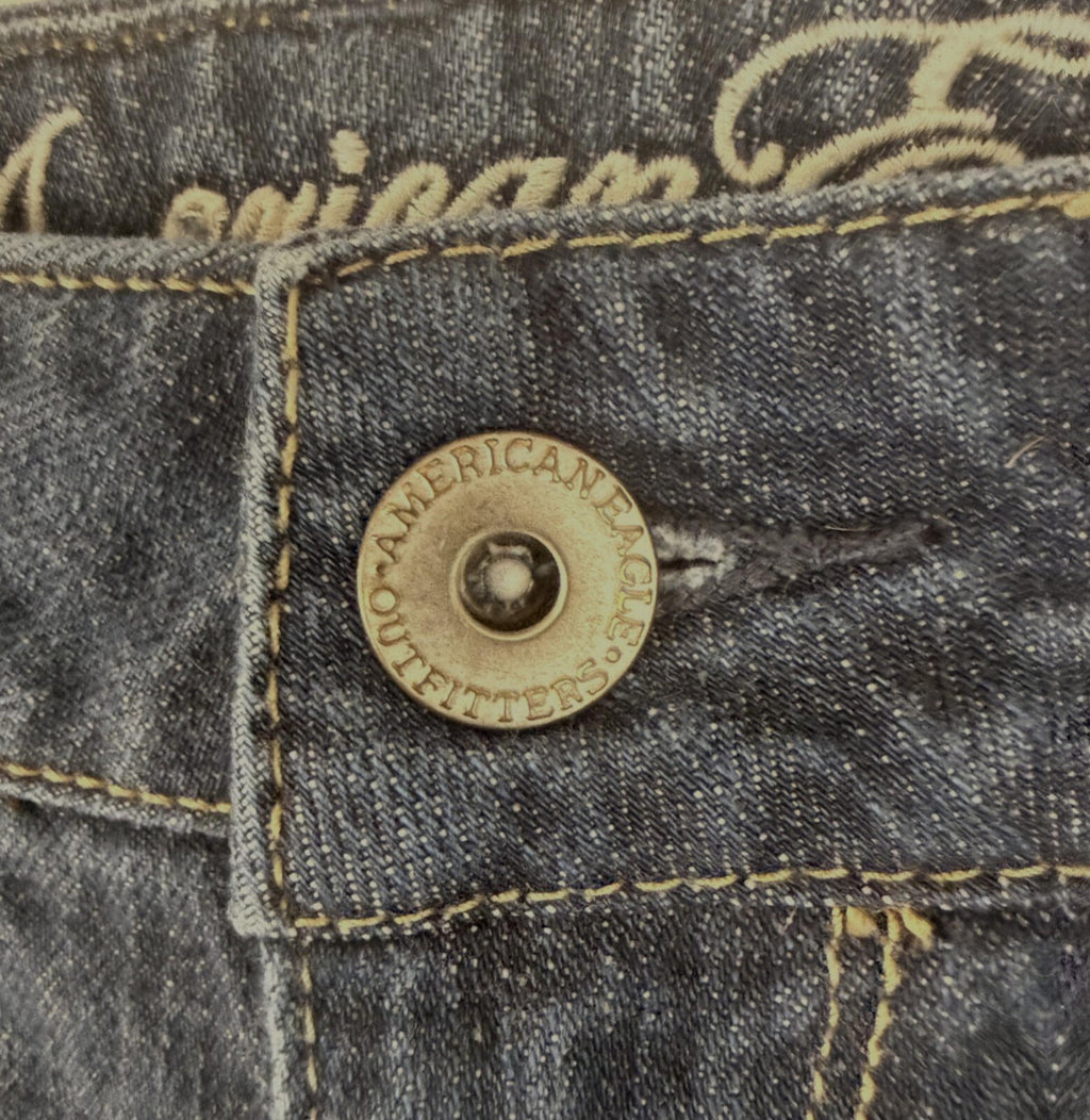 American Eagle 77 Straight Jeans Womens Size 6 Long Blue Denim 30x31