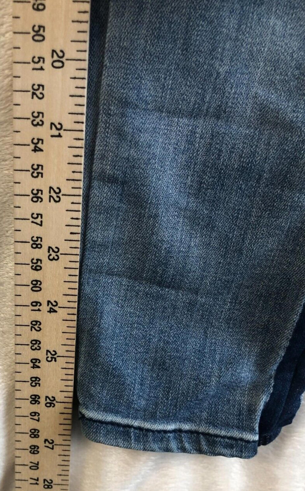 Seven7 Womens Size 4 Medium Wash Mid Rise Skinny Jeans / darker blue side stripe