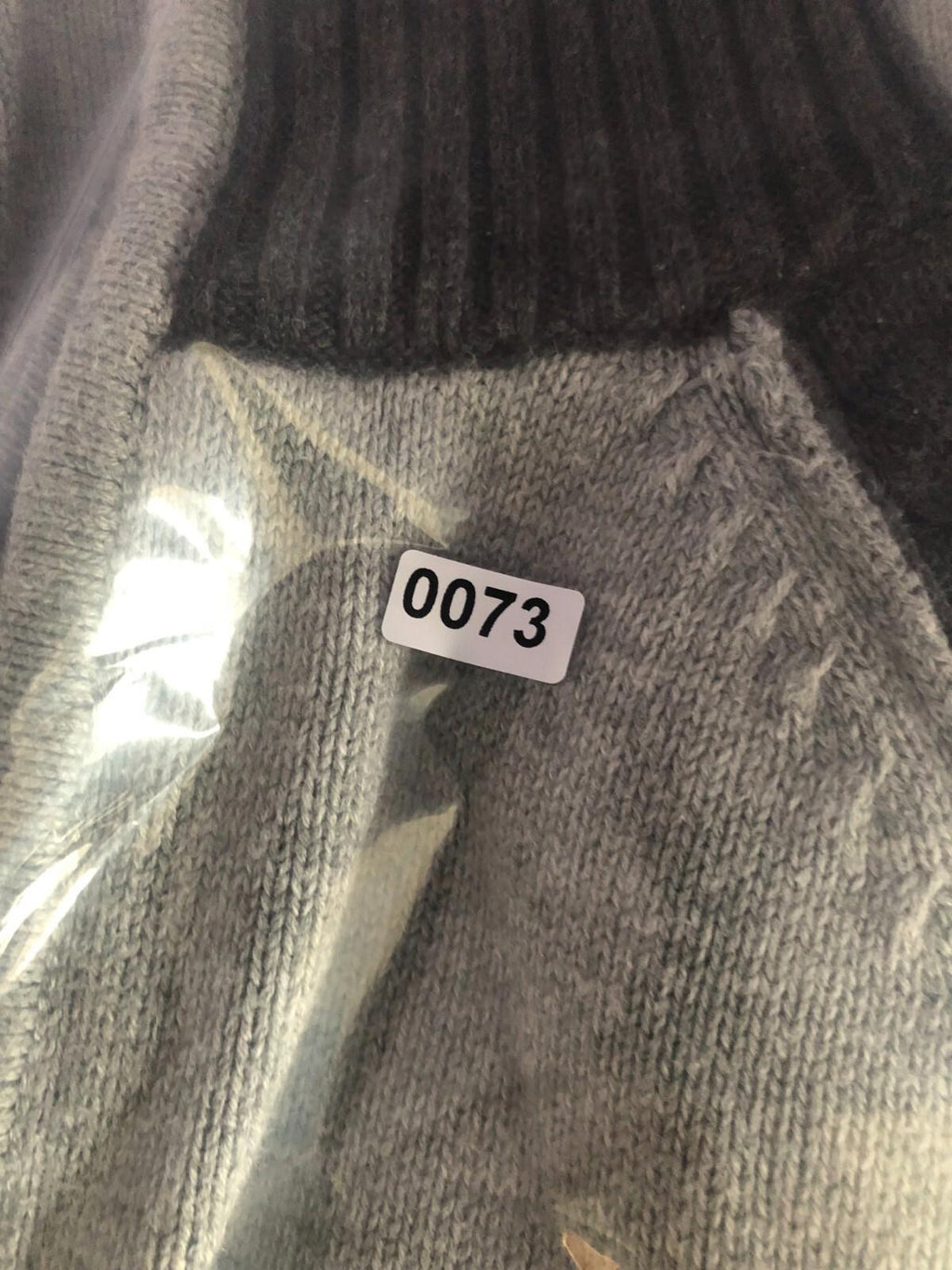 The Eagle's Eye Youth Sweater size XL