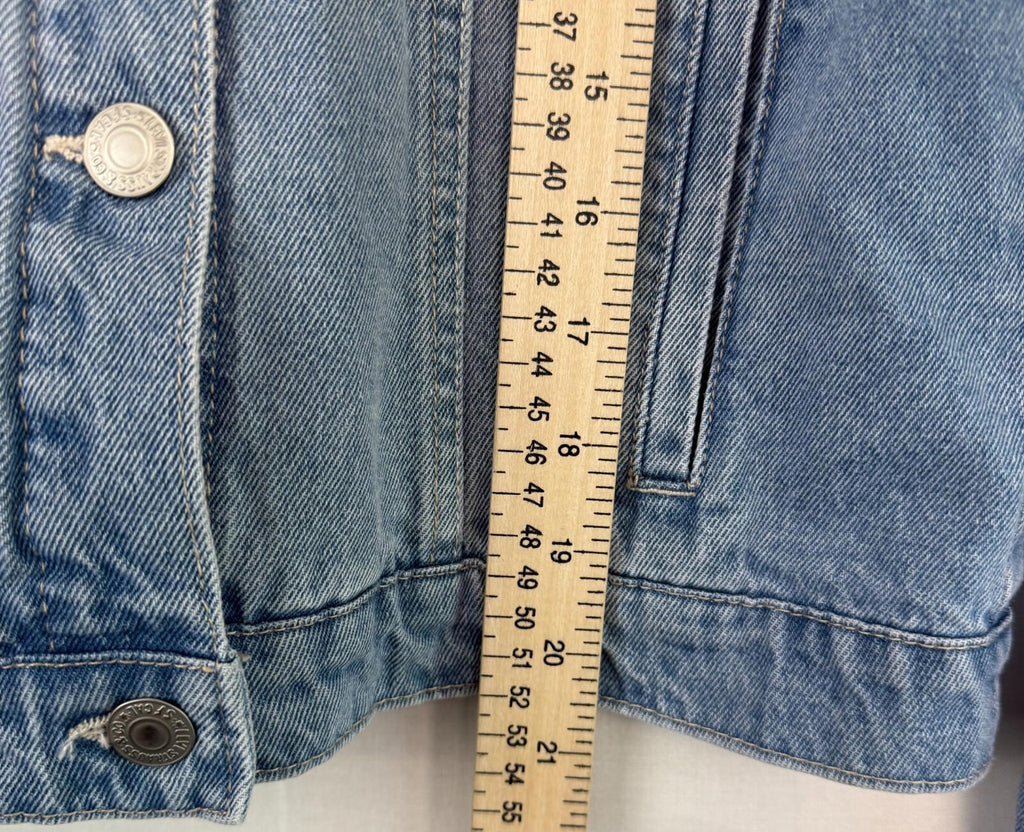 LEVIS Girls Blue Jean Denim Trucker Jacket Youth Size XL (13-15yrs) Pockets