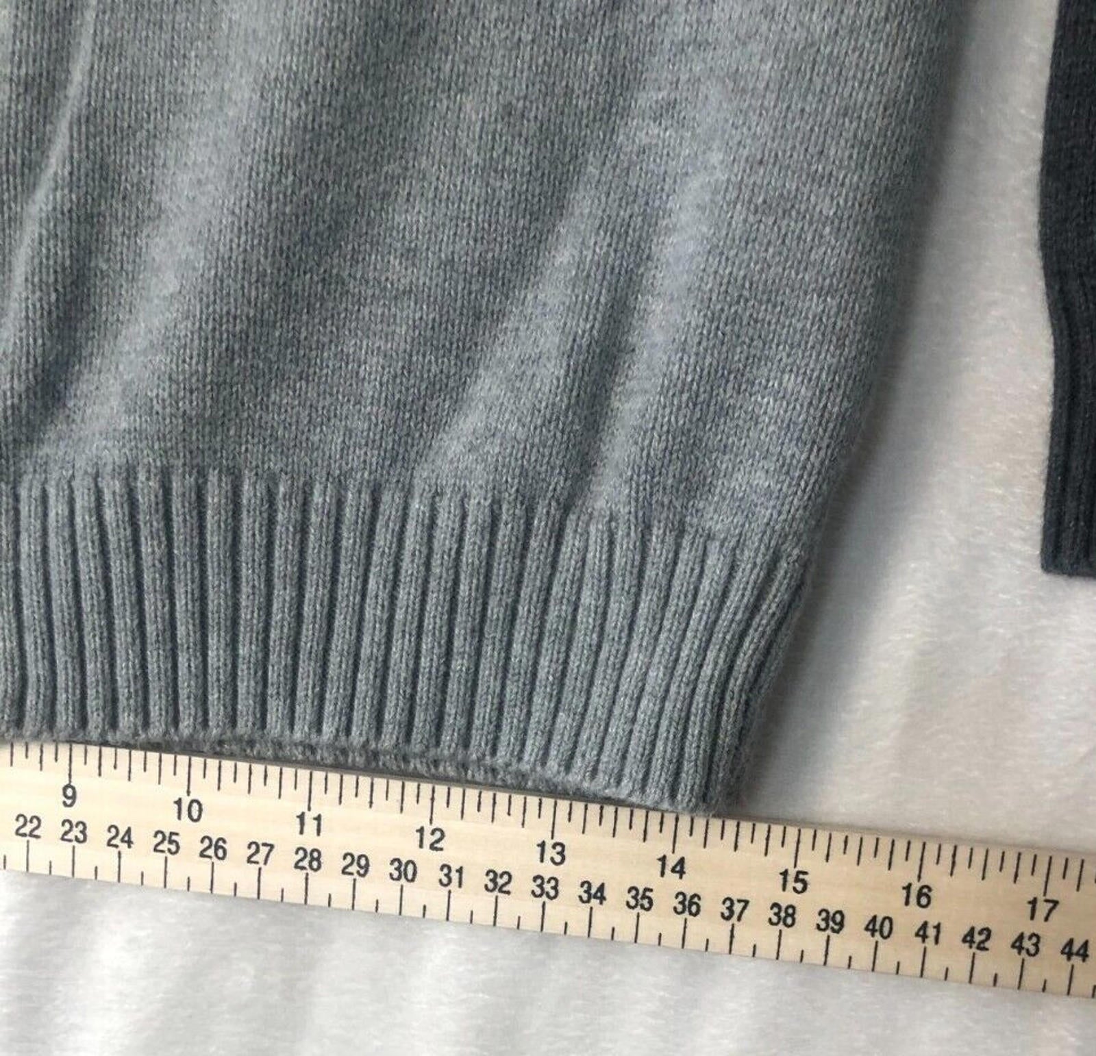 The Eagle's Eye Youth Sweater size XL