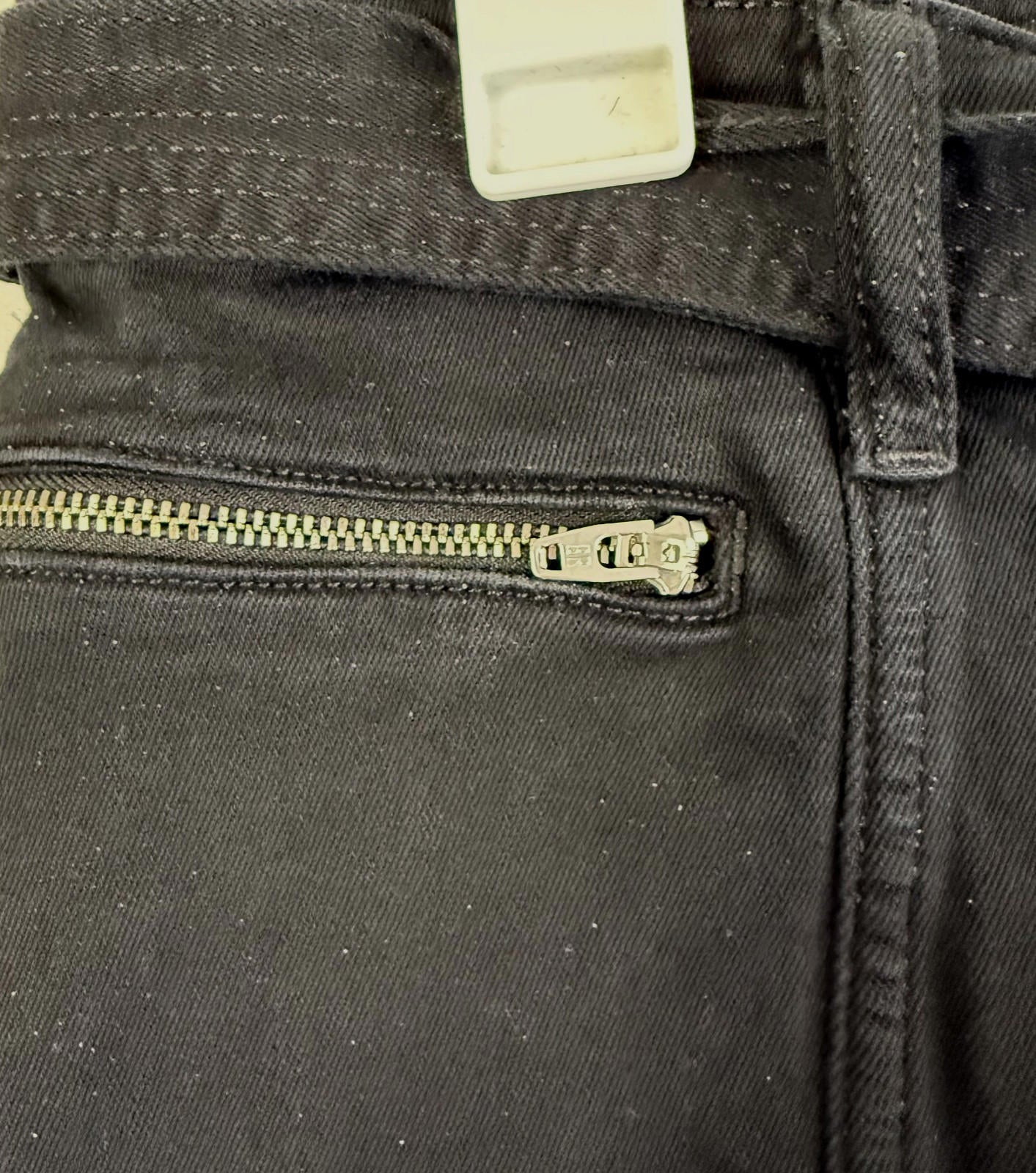 Banana Republic Mid Rise Skinny Jeans Womens Size 30L Black ~zip pockets w/ belt