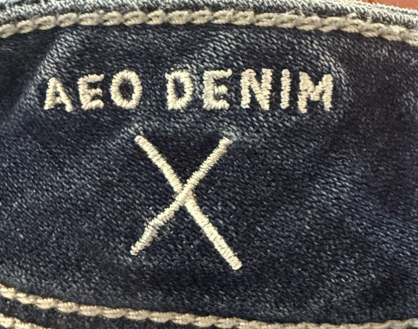 American Eagle Outfitters Women's Kick Boot Jeans Dark Wash Stretch Size 10