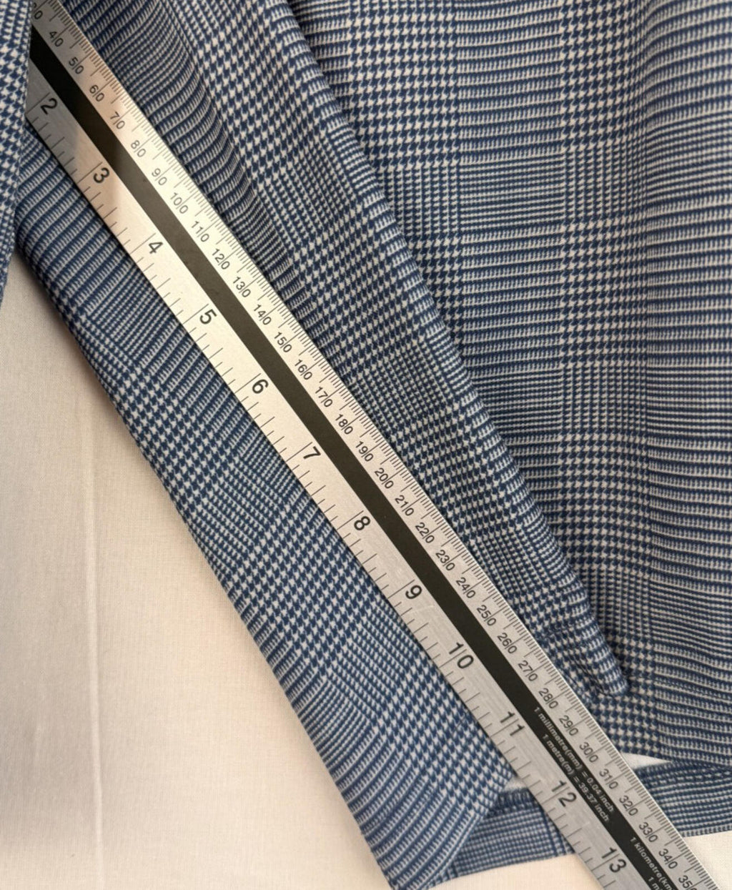 O'Neill Men's Hybrid Shorts Size 36 Blue and White Striped Walk Shorts Stretch