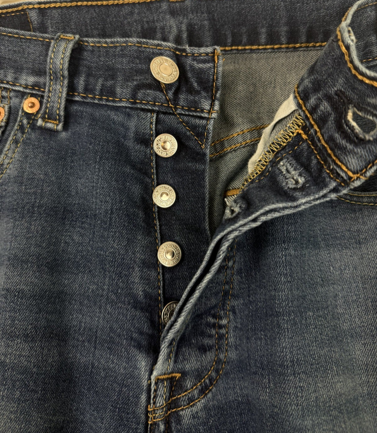 Levis 501 Jeans Mens 31x30 Blue Denim Button Fly Straight Leg Stretch Casual
