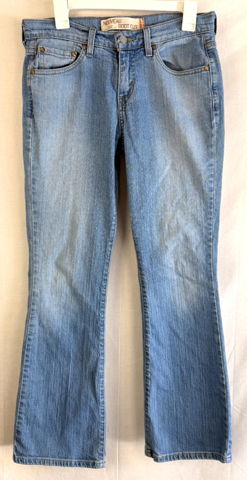 Levis 515 Nouveau Bootcut Light Wash Denim Jeans Womens Size 6M Cotton Blend