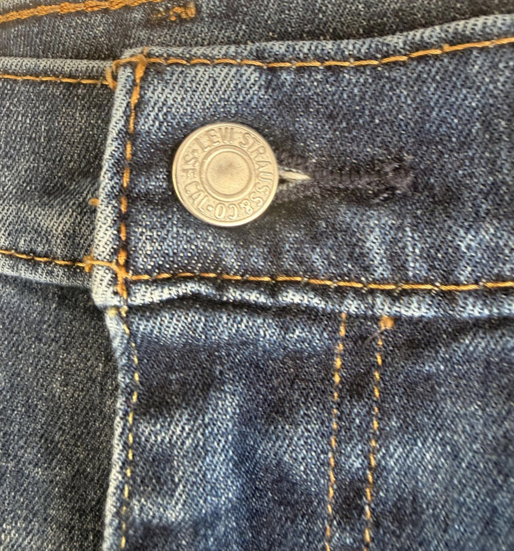 Levis 511 Blue Jeans Mens Size 34 x 32 Slim Straight Fit Cotton Blend Denim