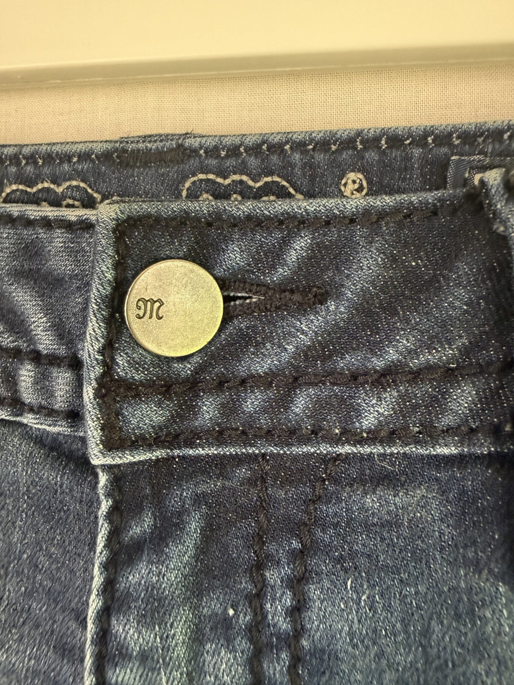Miss Me Signature Skinny Jeans Womens Size 26 - Embroidered Floral - Low Rise