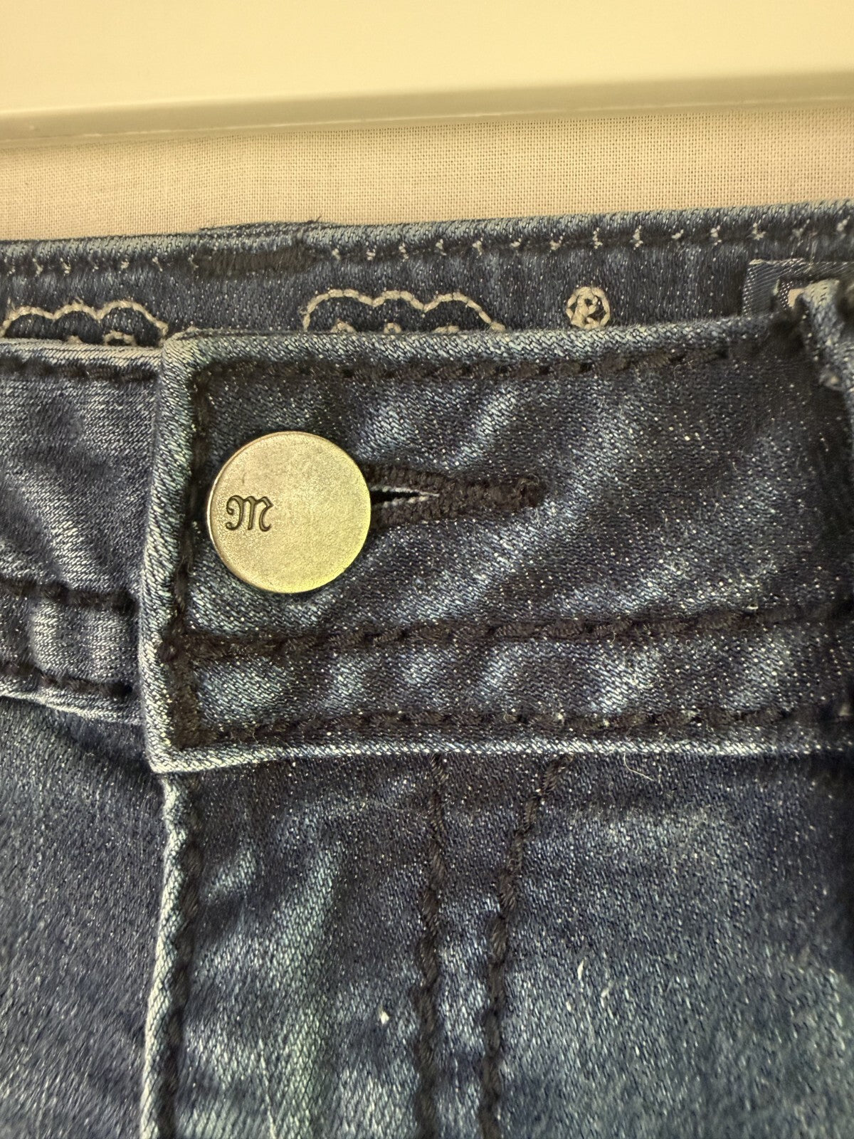 Miss Me Signature Skinny Jeans Womens Size 26 - Embroidered Floral - Low Rise
