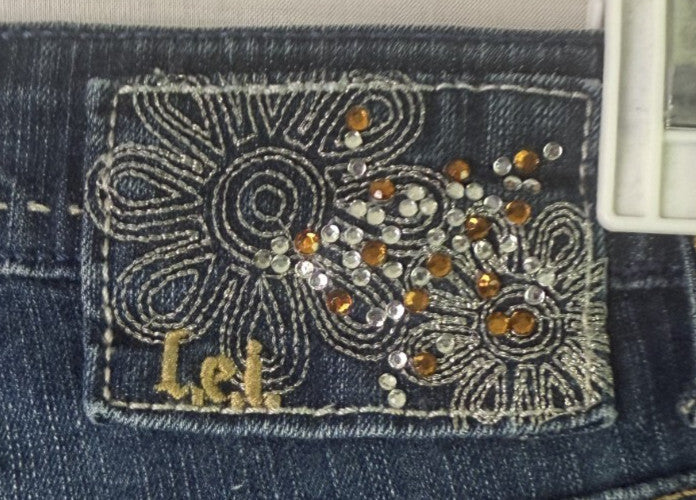 LEI Women Y2K Sophia Hiphugger Flare Jeans Size 15 Medium Wash Stretch