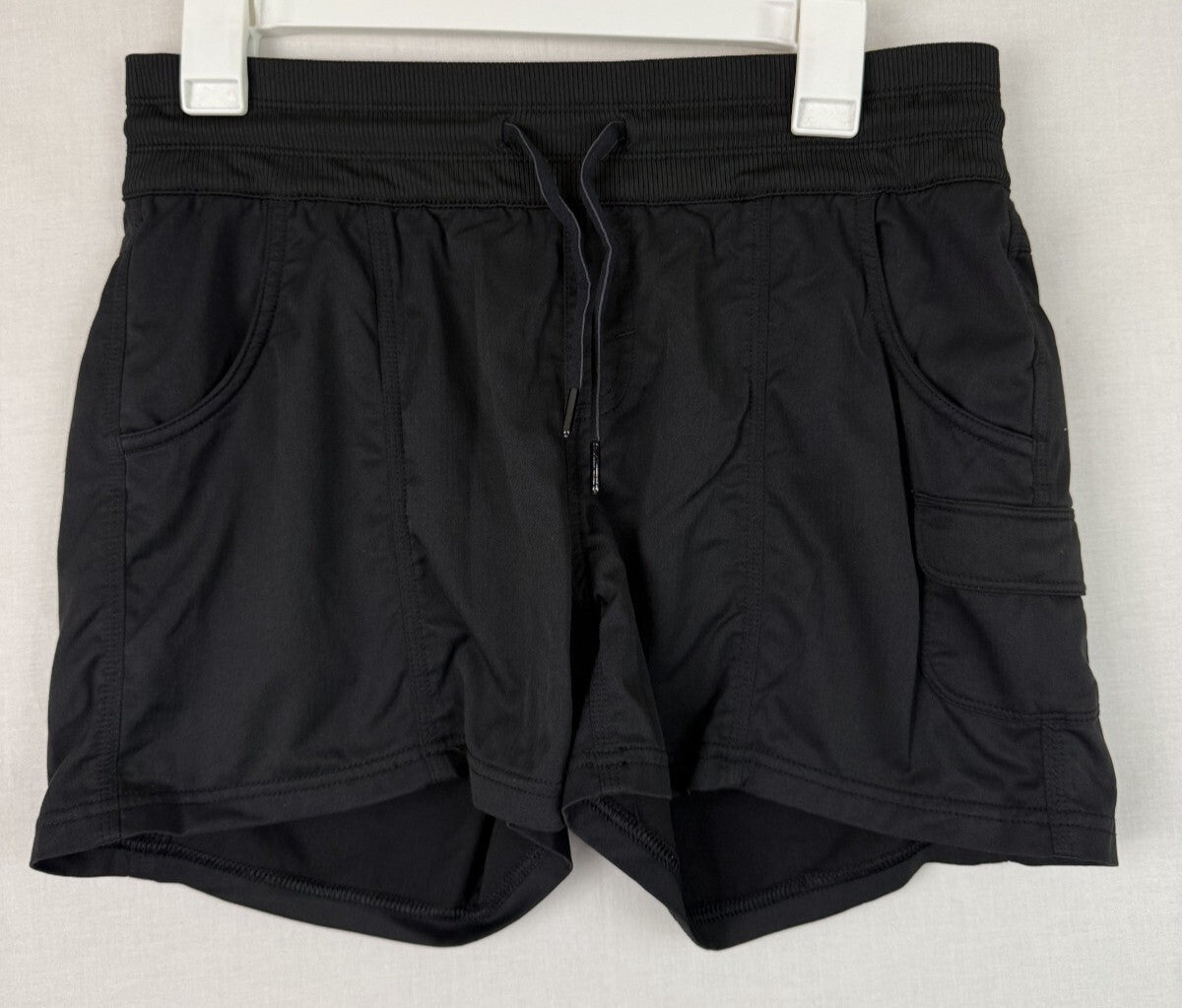 The North Face Shorts Womens Sz M Black Elastic Waist Pull on Pockets Hiking
