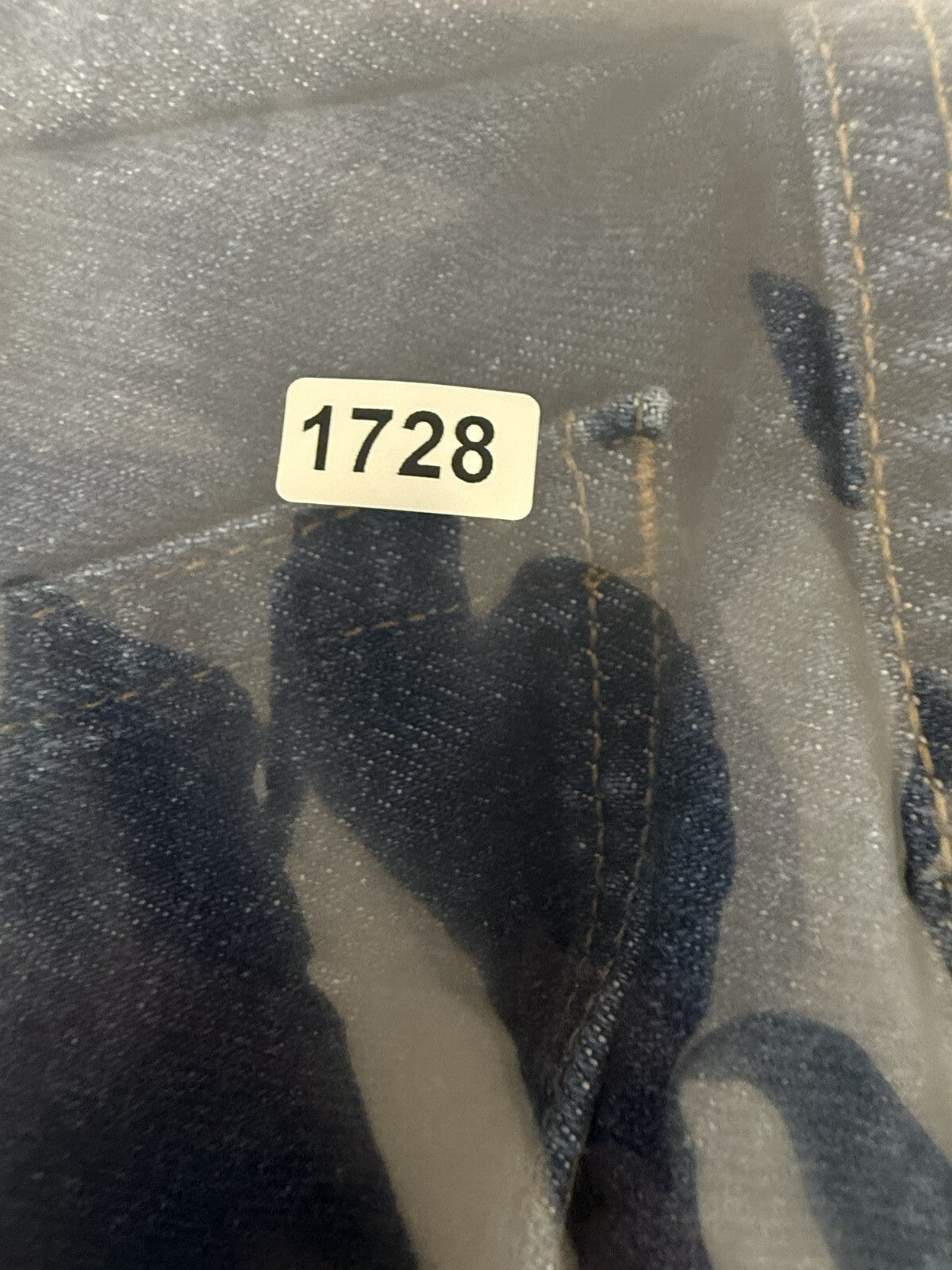 LL Bean Classic Fit Mens Size 42x30 Straight Leg Blue Jeans 100% Cotton