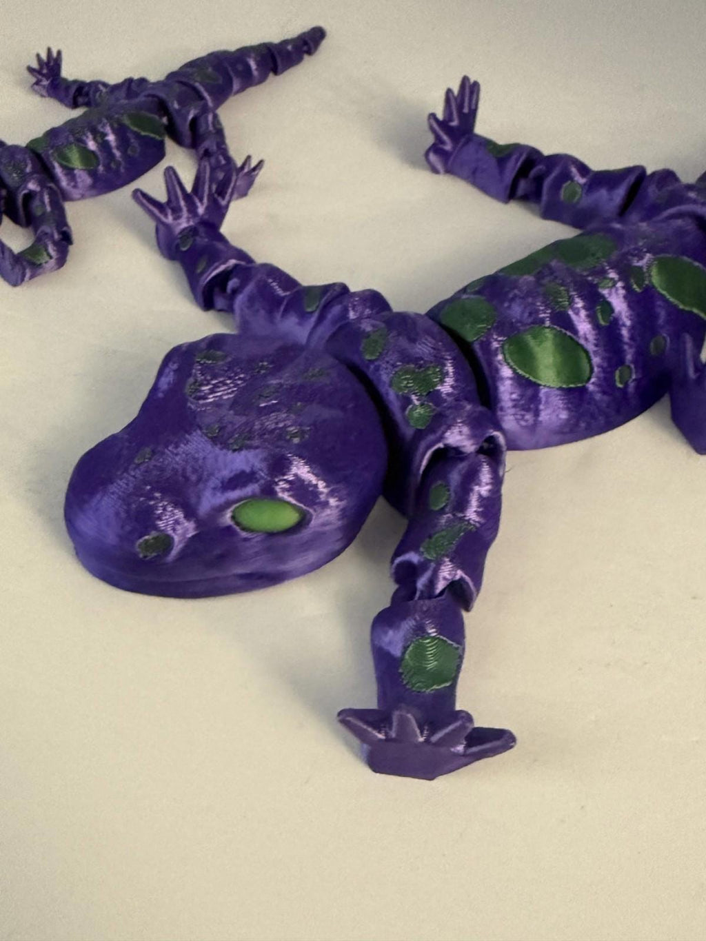 Flexi Salamander Mom and Baby - Glow in the Dark Eyes - 3D Printed PLA