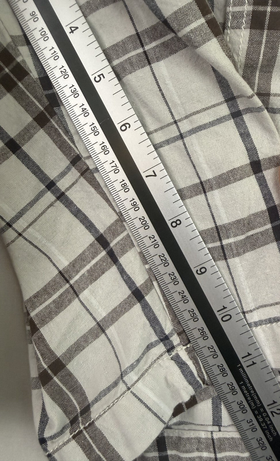 AIRWALK Grunge Plaid Gray/White Cotton Cargo Shorts Mens Sz 38 - Skater