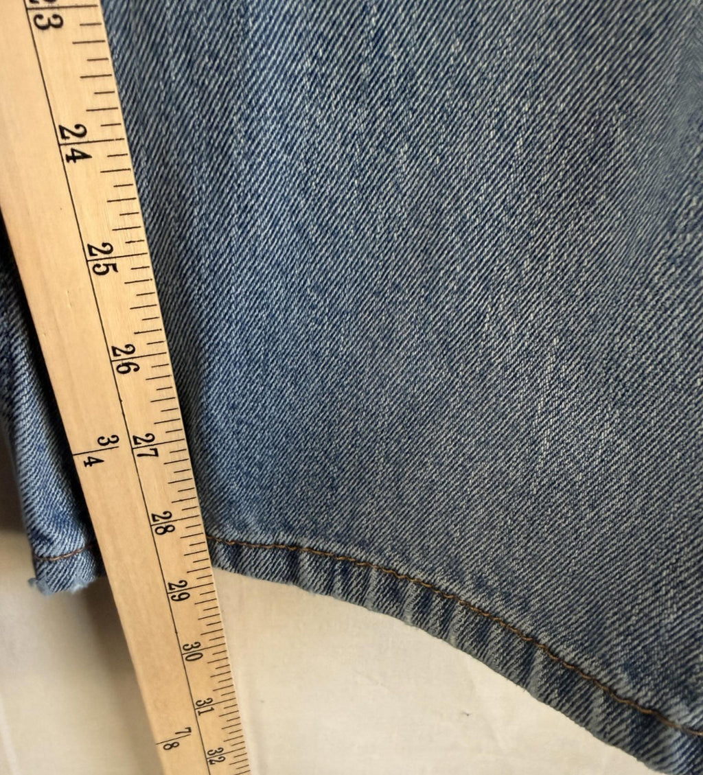 Levis 550 Men’s Size 40x30 Medium Wash Blue Denim Jeans Relaxed Fit 100% Cotton
