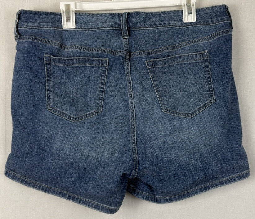 Torrid Women Size 16 Mid-Rise Mid Short Vintage Stretch Denim Blue
