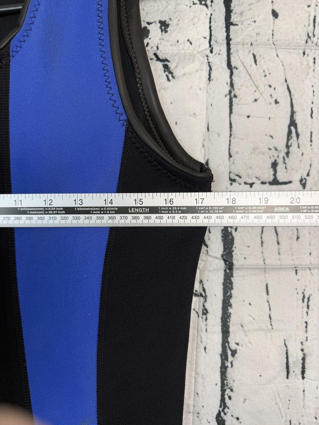 AQUAWAVE Unisex Sz L Sleeveless Shorty Neoprene Wetsuit Full Zip Black Blue