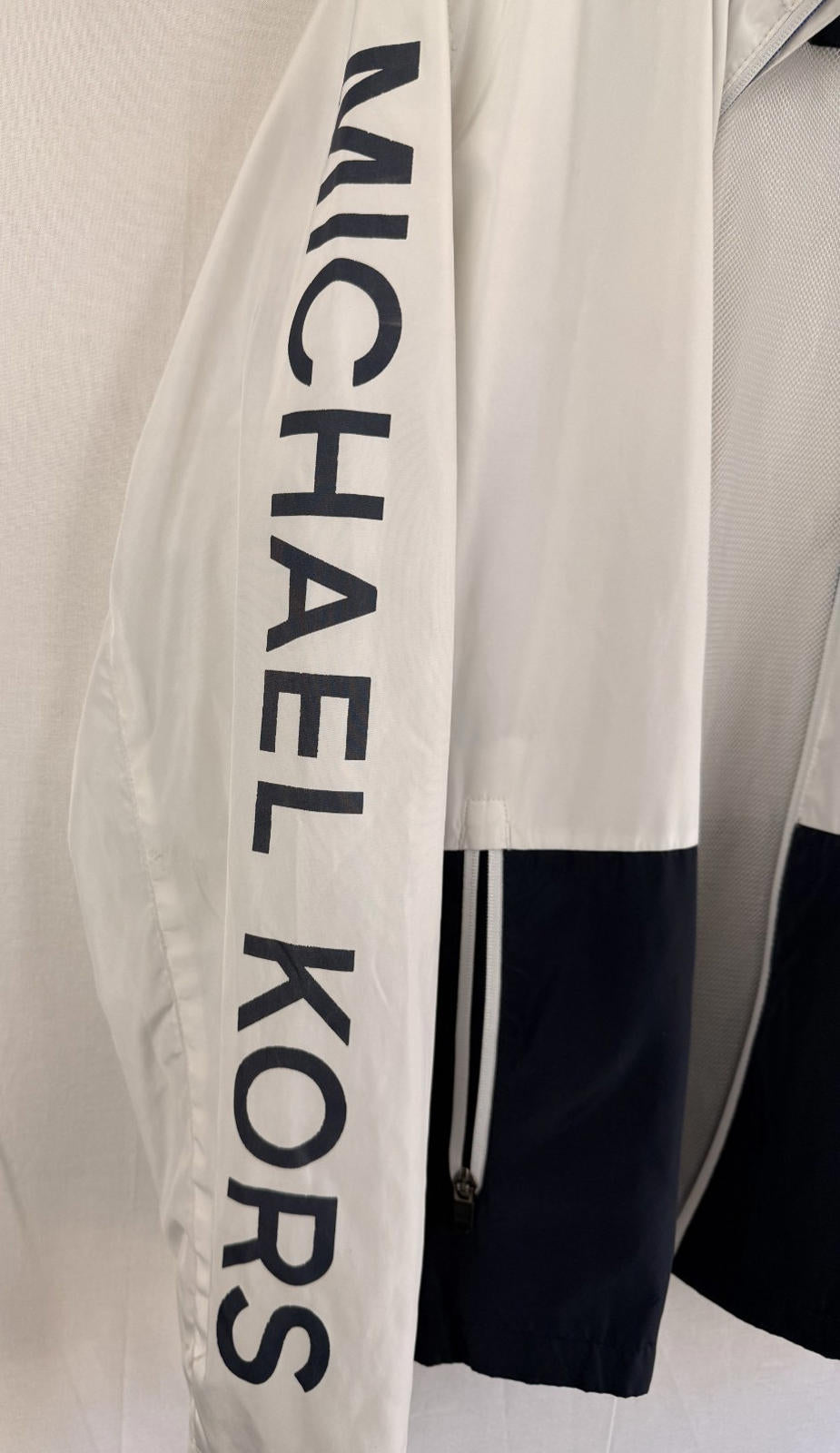 Michael Kors Perfomance Zip Jacket Windbreaker Mens Size M White and Blue
