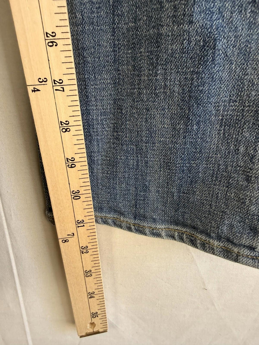 J.Crew Matchstick Womens Sz 31 Mid Rise Light Wash Distressed Denim Jeans