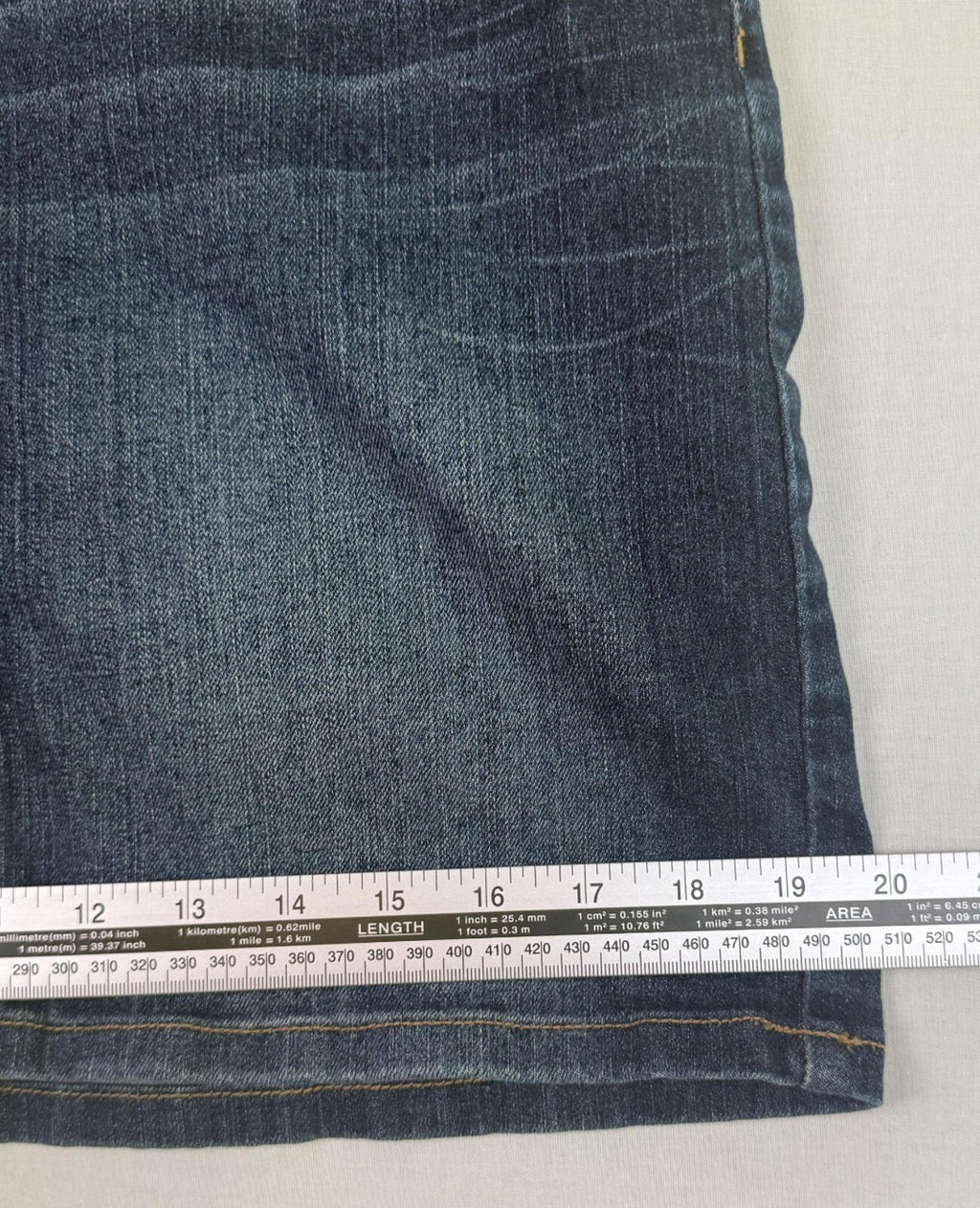 Tommy Hilfiger Jean Pencil Skirt Womens Size 10 - 16” Length - Denim