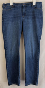 DULUTH Trading Women’s Straight Leg Stretch Dark Wash Jeans Size 16W x 31