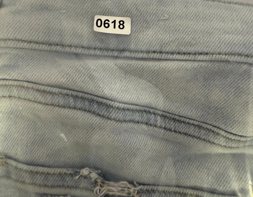American Eagle Womens Shorts Sz 8 Blue Distressed Cuffed Mom Stretch 2 Tone