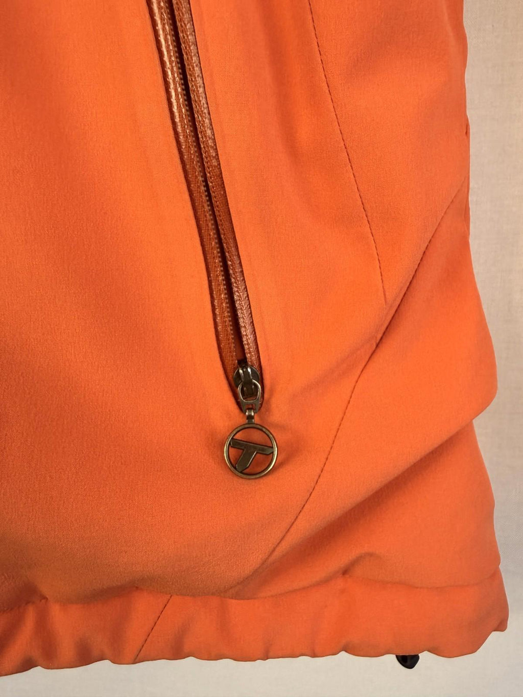 COLUMBIA SPORTSWEAR Titanium Waterproof Orange Jacket Women's Size M