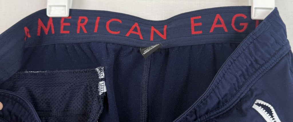 American Eagle Mens Basketball Shorts USA Sz Large Zipper Pockets Drawstring