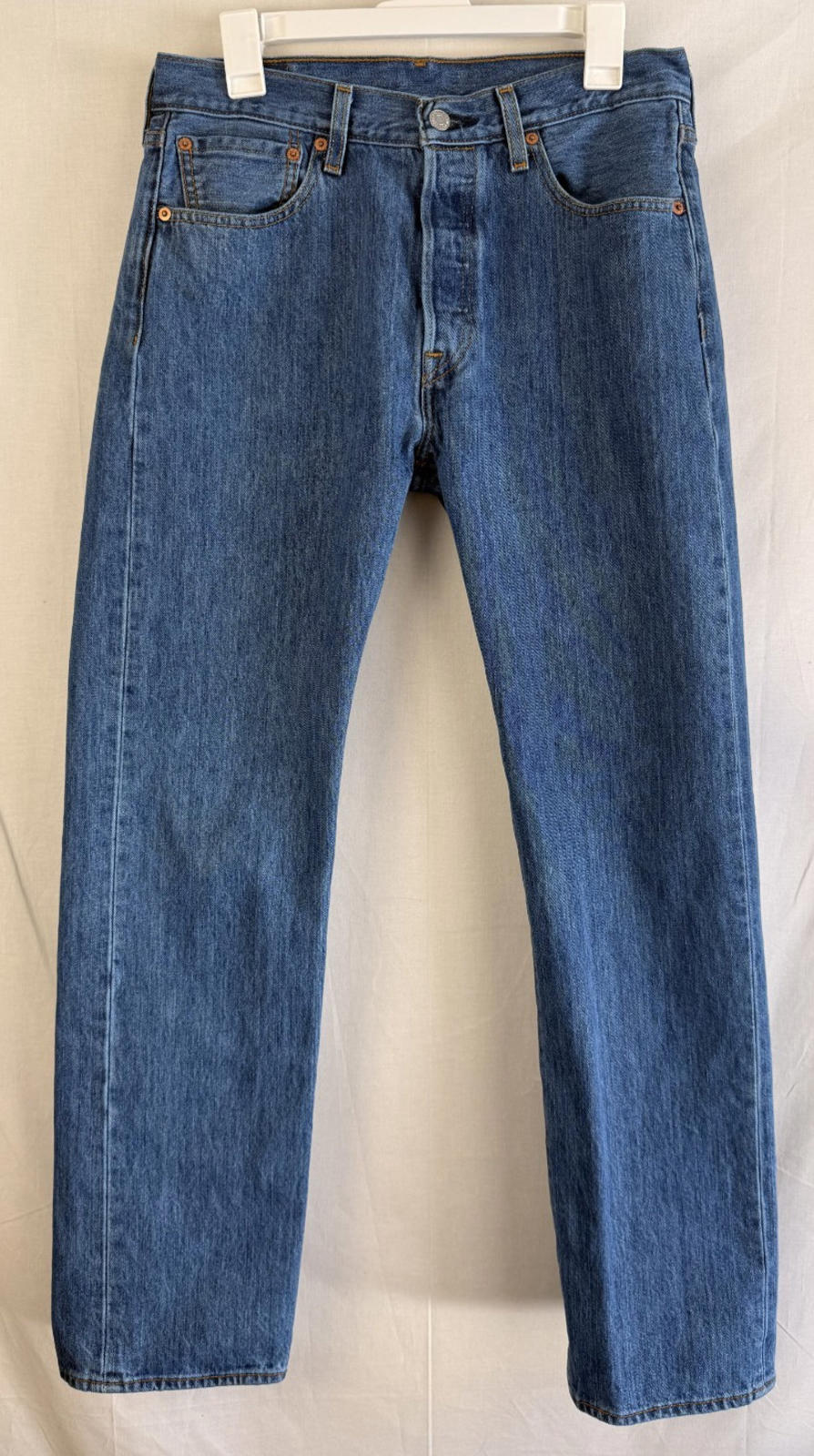 Levi's Jeans Men's Size 32x32 Blue 501 Button Fly Medium Wash Cotton