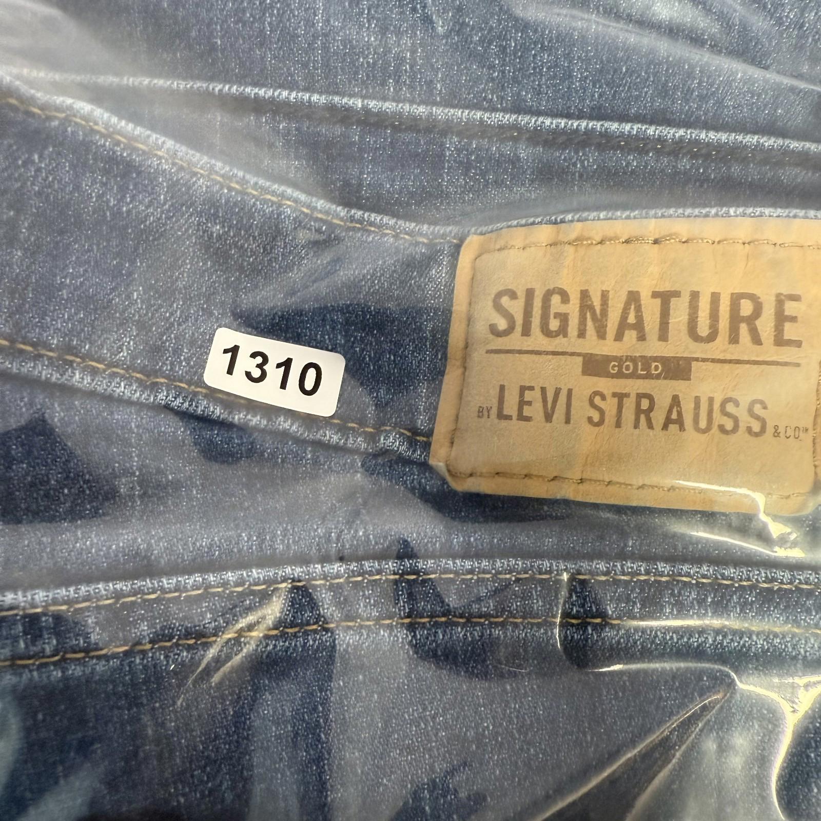 Signature LEVI Strauss Gold Mid Rise Bootcut Womens Sz28 Dark Wash Stretch Jeans