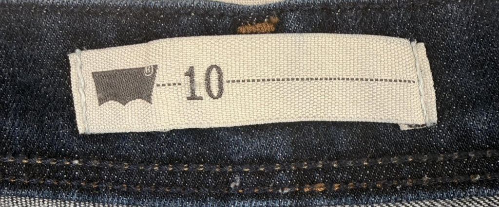 Levis womens mid length denim shorts size 10 - Stretch