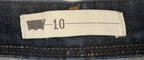 Levis womens mid length denim shorts size 10 - Stretch