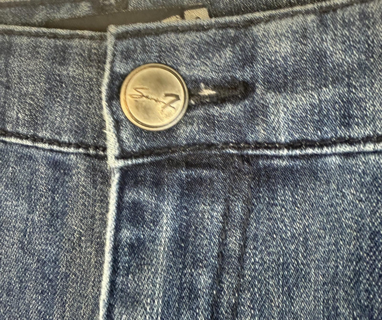 Seven7 Womens Jeans Size 14 Flare dark Stretch