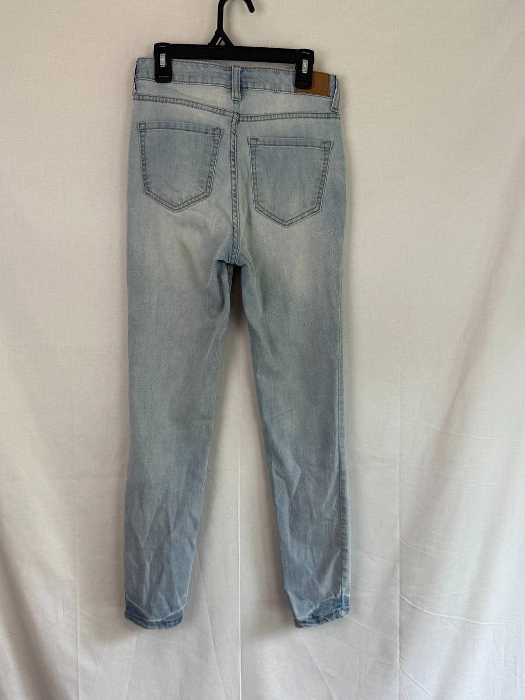 Aeropostale The Norma Jean Womens Sz 2 Light Wash
