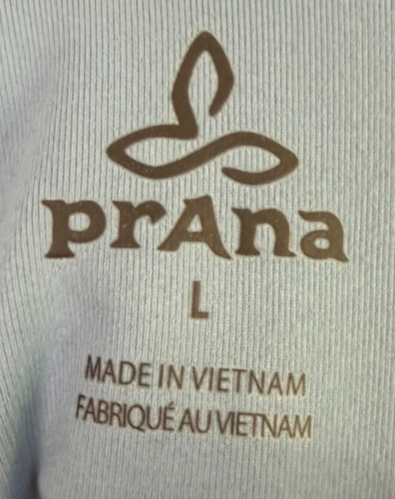 PrAna Tank Top Womens Sz M Cut Out Open Back Fitted Workout Lightly Padded Bra